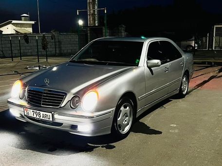 Mercedes-Benz E-Класс, 2001 — фото 11