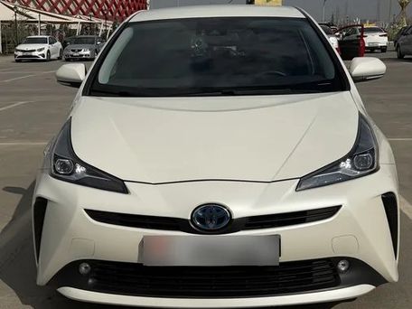 Toyota Prius, 2020 — фото 1
