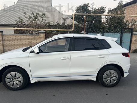 BYD E2, 2022 — photo 2
