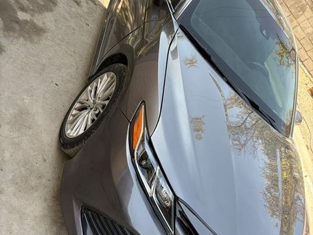Toyota Camry, 2018 — 照片 2