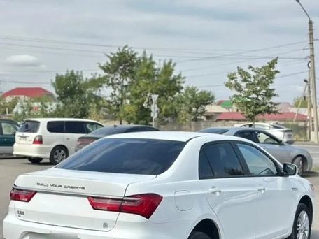 BYD Qin L, 2023 — photo 6
