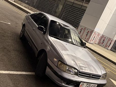 Toyota Carina E, 1995 — photo 3