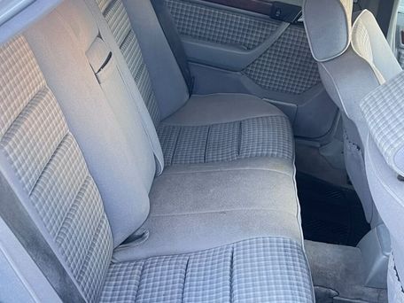 Mercedes-Benz W124, 1993 — photo 9