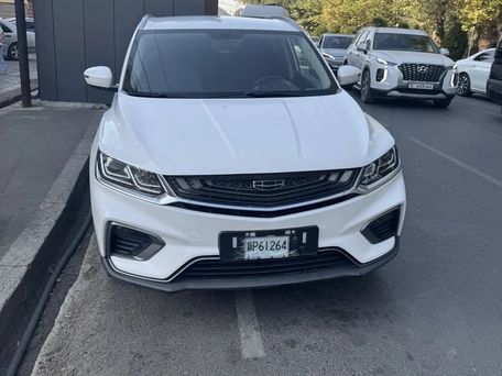 Geely Coolray, 2021