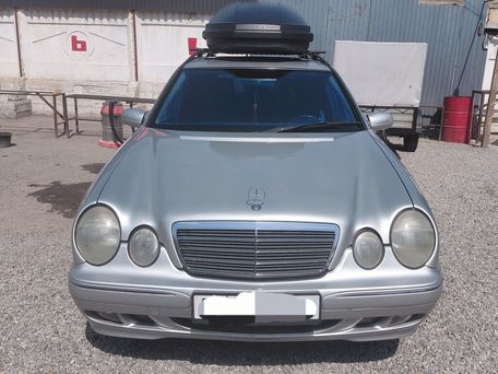 Mercedes-Benz E-Class, 2000 — photo 3