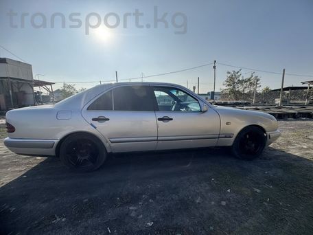 Mercedes-Benz E-Класс, 1997 — photo 5