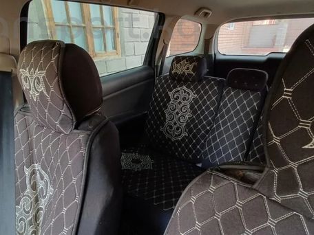 Toyota Wish, 2004 — 照片 3