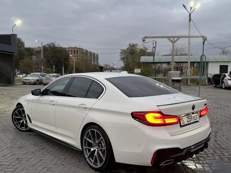 BMW 5 серии, 2019 — фото 4