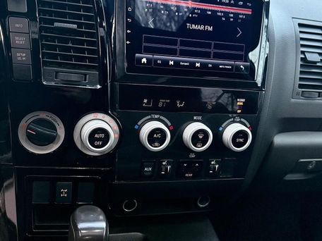 Toyota Sequoia, 2008 — photo 17