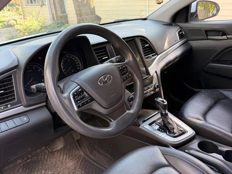 Hyundai Avante, 2017 — 照片 5