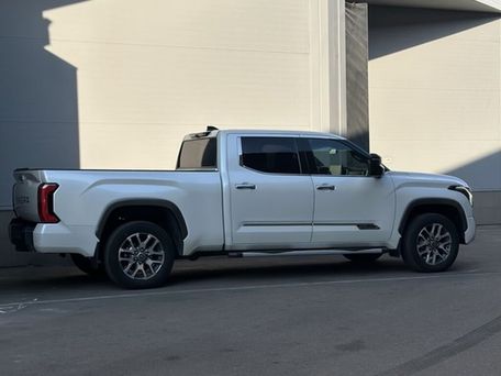 Toyota Tundra, 2022 — 照片 3