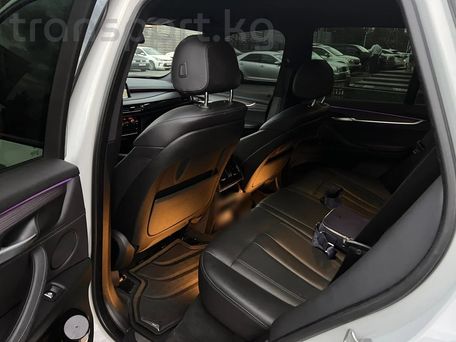BMW X5, 2017 — photo 9