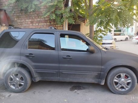 Ford Escape, 2002 — 照片 2