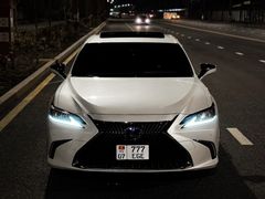 Lexus ES300h