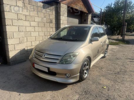 Toyota Ist, 2003 — 照片 3