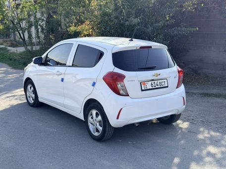 Chevrolet Spark, 2017 — сүрөт 4