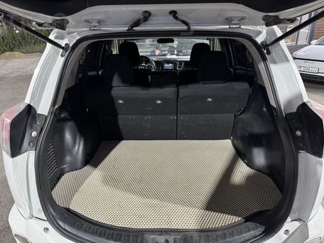 Toyota RAV4, 2017 — фото 16