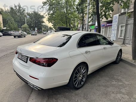Mercedes-Benz E-Класс, 2021 — фото 3