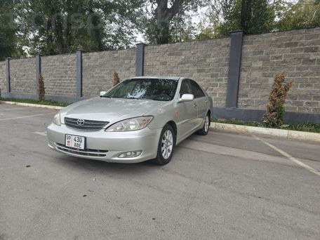 Toyota Camry, 2002