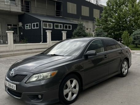 Toyota Camry, 2010 — photo 1