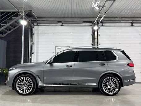 BMW X7, 2024 — photo 3