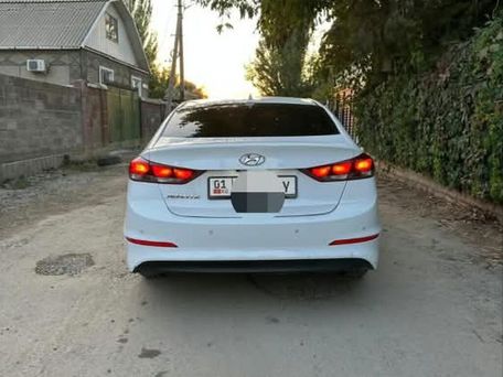 Hyundai Elantra, 2017 — фото 2