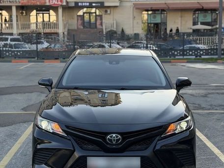 Toyota Camry, 2019 — photo 2