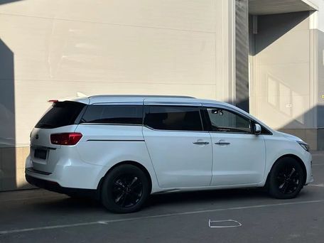 Kia Carnival, 2019 — photo 3