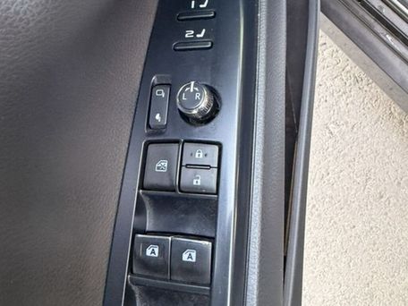 Toyota Camry, 2020 — photo 5