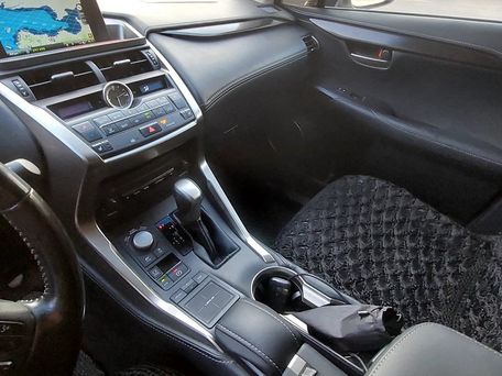 Lexus NX, 2017 — photo 6