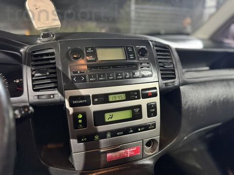 Toyota Corolla Verso, 2004 — сүрөт 12