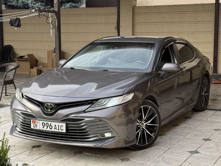 Toyota Camry, 2019