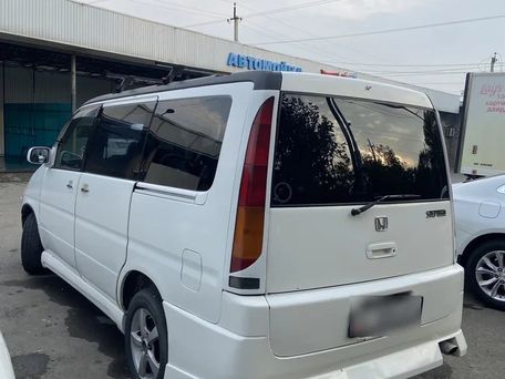 Honda Stepwgn, 2000 — photo 2