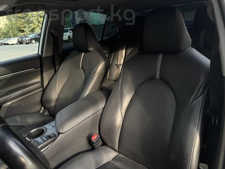 Toyota Camry, 2021 — photo 9