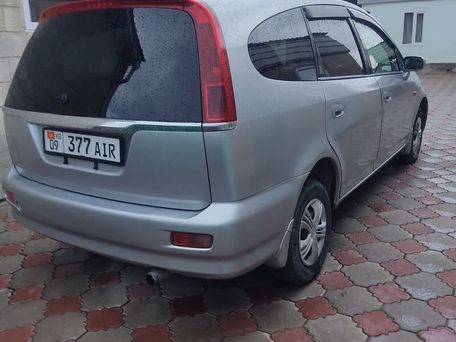 Honda Stream, 2002 — photo 5