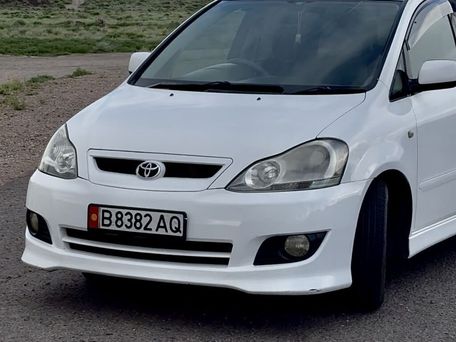 Toyota Ipsum, 2003 — фото 2