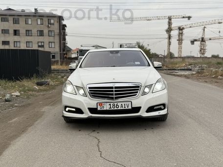 Mercedes-Benz E-Класс, 2010 — фото 3