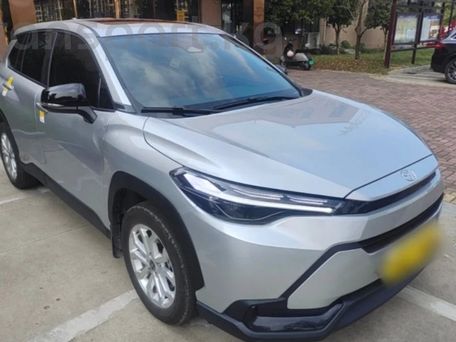 Toyota Frontlander, 2026 — 照片 3