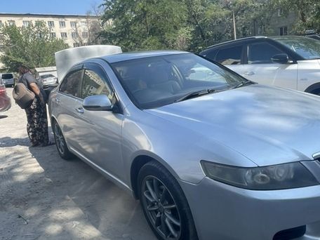 Honda Accord, 2003 — 照片 5