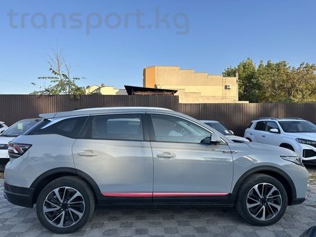 Dongfeng AX7, 2022 — photo 4
