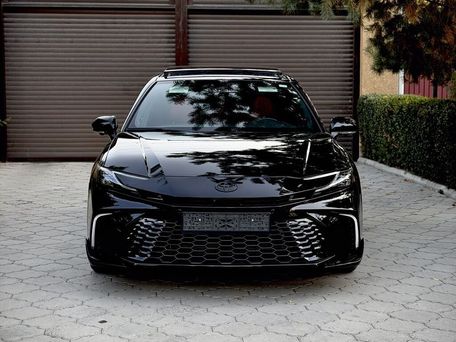 Toyota Camry, 2025 — 照片 5