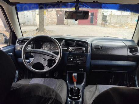 Volkswagen Vento, 1993 — сүрөт 8