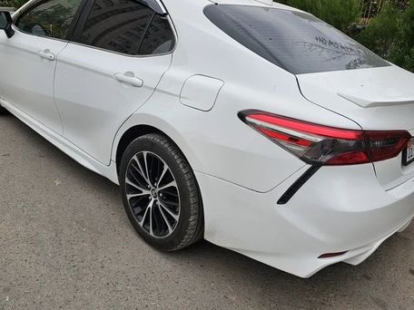 Toyota Camry, 2018 — photo 8