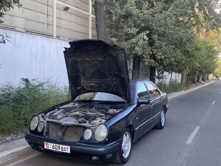 Mercedes-Benz E-Класс, 1996 — сүрөт 6