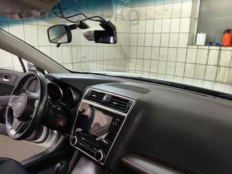 Subaru Legacy, 2018 — 照片 4