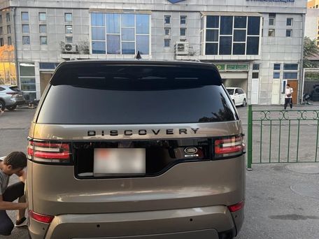 Land Rover Discovery, 2021 — 照片 1