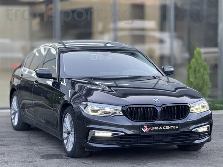 BMW 5 серии, 2019 — фото 1