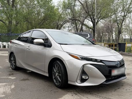 Toyota Prius, 2020 — фото 3