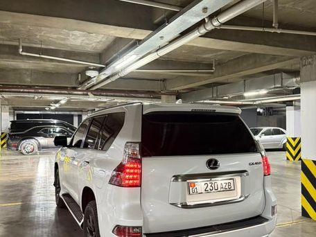 Lexus GX, 2020 — photo 3