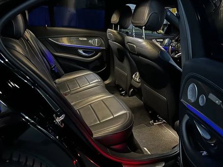Mercedes-Benz E-Класс AMG, 2018 — 照片 6